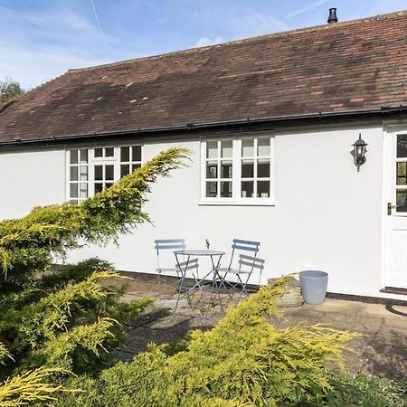 The Willow Studio - Peaceful Retreat Near Whitstable Seaside فيفرشام المظهر الخارجي الصورة